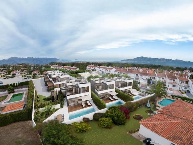Chalet en venta en la Marina Baixa, Valencia