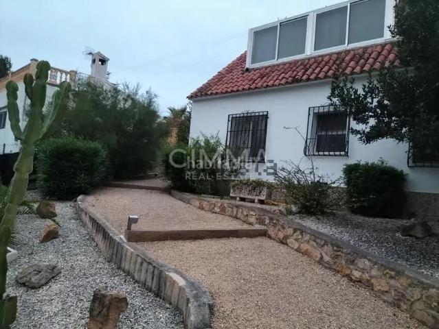 Chalet en venta en la Marina Baixa, Valencia