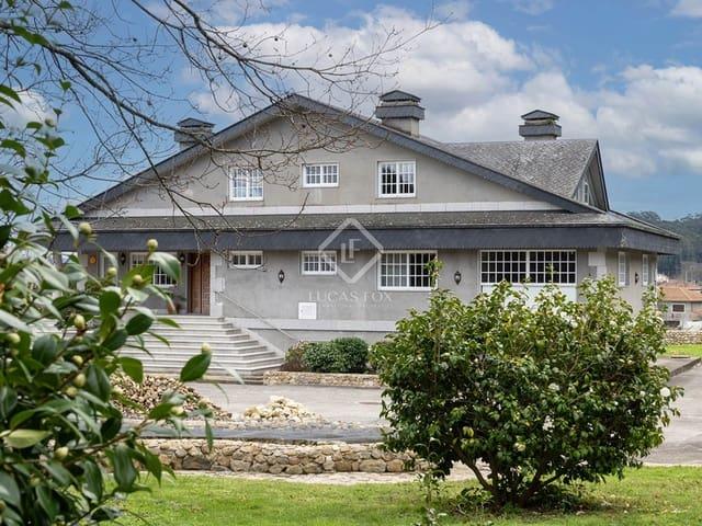 Villa en venta en O Rosal
