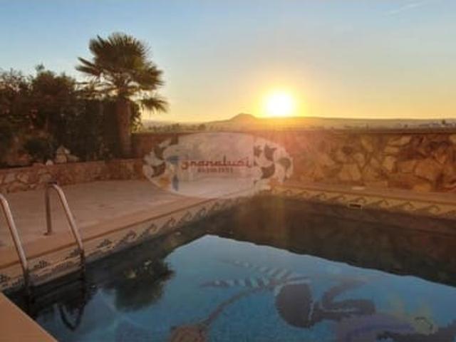 Chalet en venta en Comarca de la Vega de Granada, Andalucía
