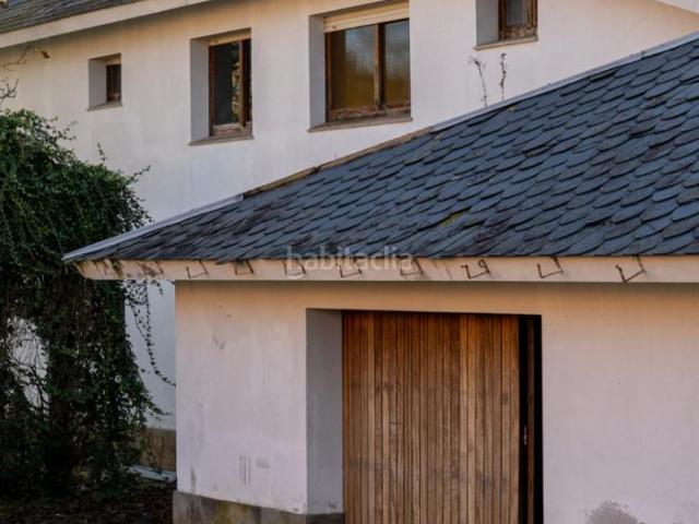 Chalet en venta en Oleiros, A Coruña