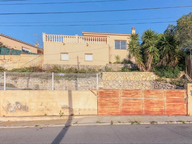 Villa en venta en Olèrdola