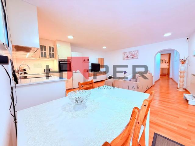 Chalet en venta en Urbanització Oasis, Baix Llobregat