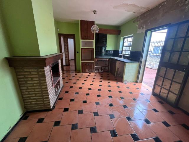 Chalet en venta en Olivares, Andalucía