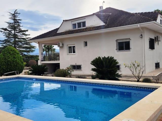 Villa en venta en Ontinyent