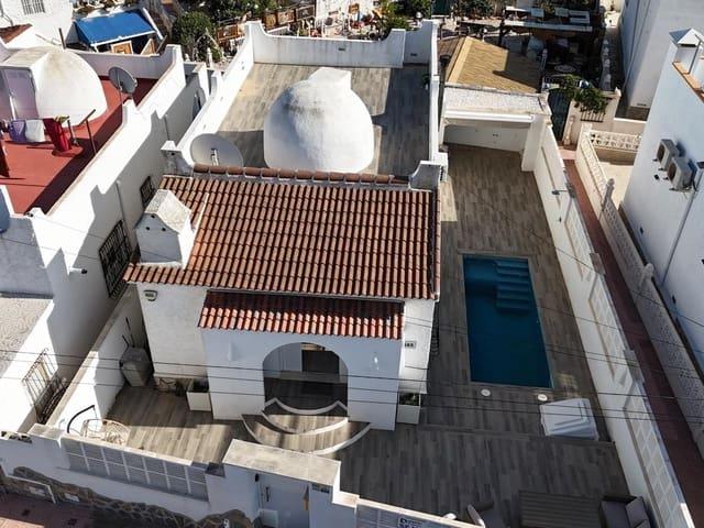 Chalet en venta en Urbanización La Zenia II, el Baix Segura / La Vega Baja