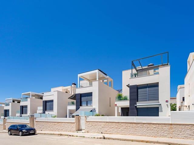 Chalet en venta en Urbanización La Zenia II, el Baix Segura / La Vega Baja