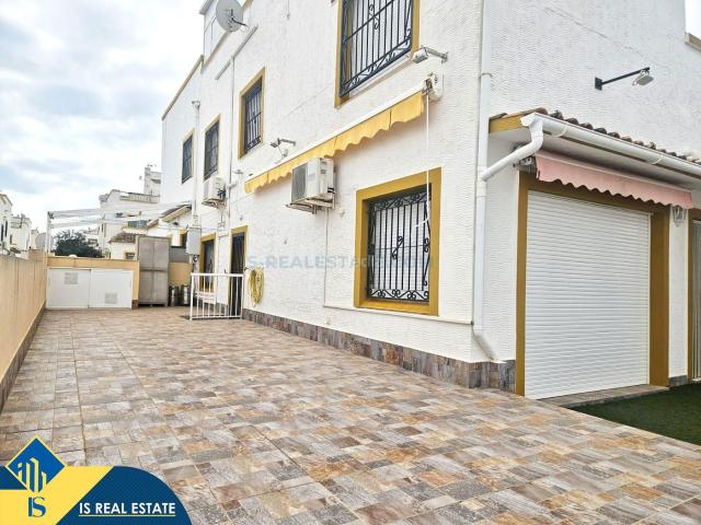 Chalet en venta en Obispo Rocamora, Orihuela
