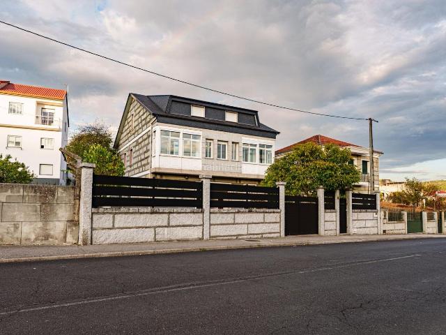 Chalet en venta en Centro, Ourense
