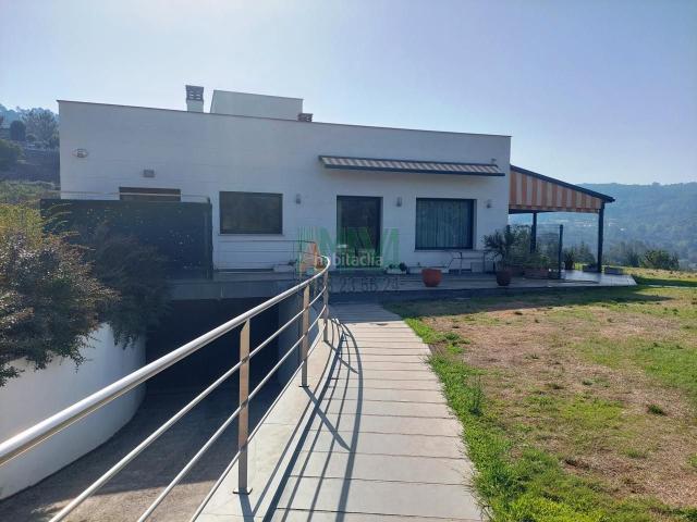 Chalet en venta en Centro, Ourense