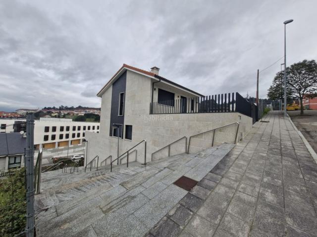 Chalet en venta en Centro, Ourense