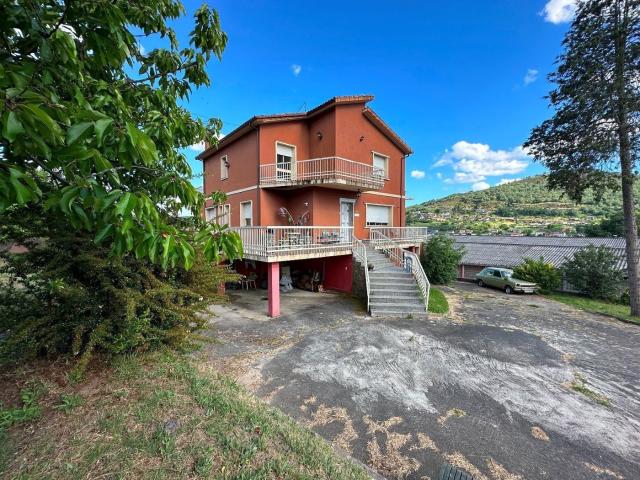 Chalet en venta en Centro, Ourense