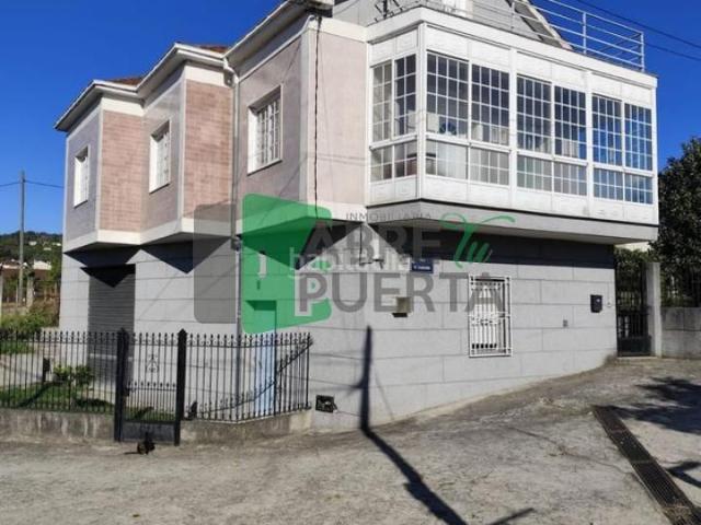 Chalet en venta en Centro, Ourense