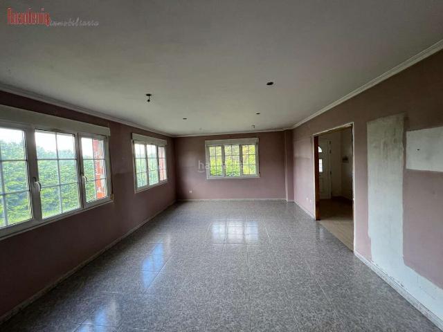 Chalet en venta en Outeiro de Rei, Lugo