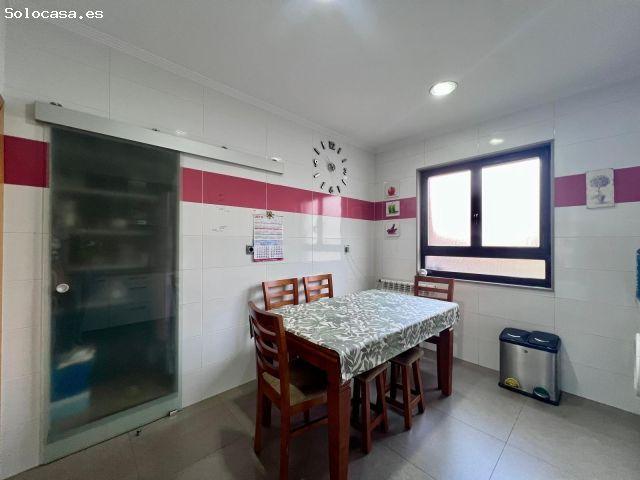 Casa en venta en Oviedo, Asturias