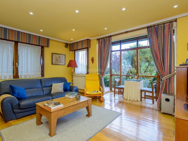 Chalet en venta en Centro, Oviedo