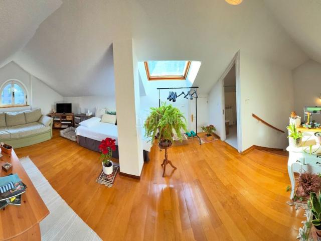 Chalet en venta en Centro, Oviedo