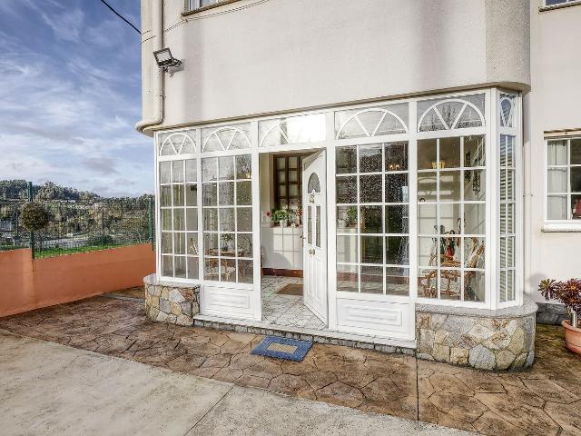 Chalet en venta en Bergondo, A Coruña