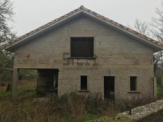 Villa en venta en Paderne De Allariz