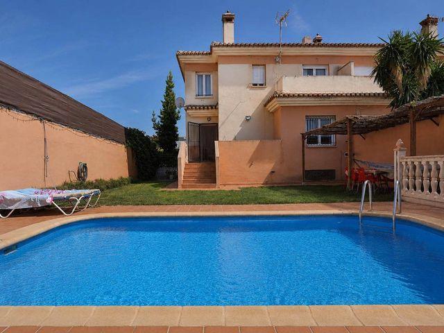 Chalet en venta en El Puntal, Padul