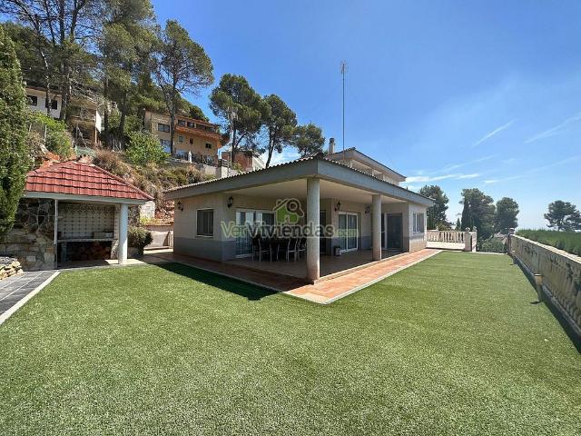 Chalet en venta en Fontpineda, Baix Llobregat
