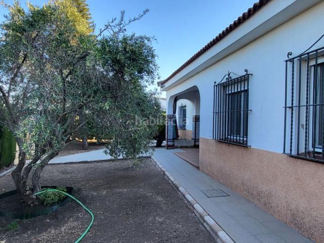 Chalet en venta en Palomares Del Río, Andalucía