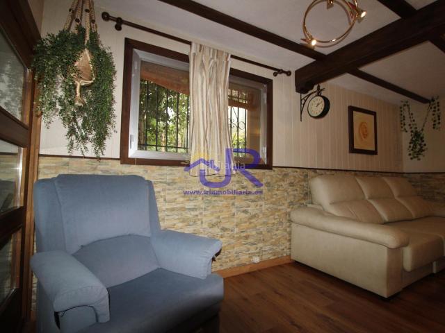 Villa en venta en Paracuellos De Jarama