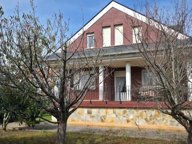 Chalet en venta en Parbayón, Piélagos