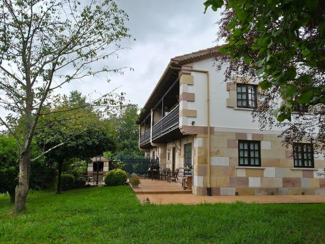 Chalet en venta en Parbayón, Piélagos