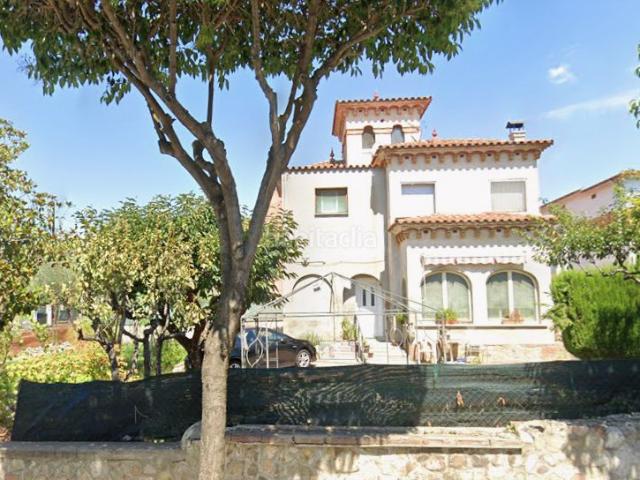 Chalet en venta en l'Eixample de Parets, Vallès Oriental