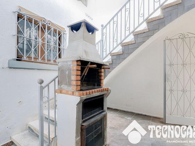 Chalet en venta en Singuerlin, Barcelonès