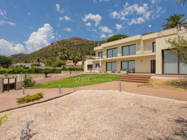 Chalet en venta en els Olivars, Pau