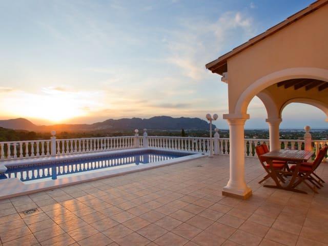 Chalet en venta en Pedreguer, Valencia