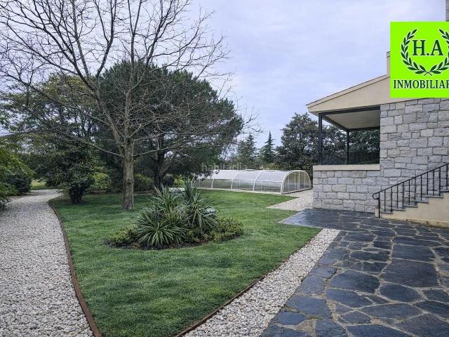 Chalet en venta en Pedrezuela, Madrid