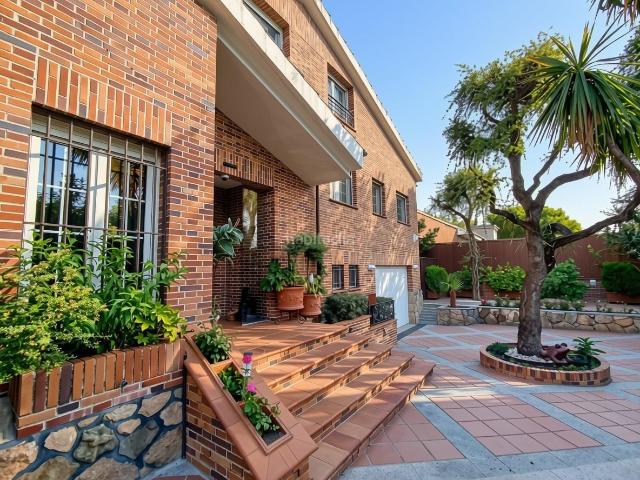 Chalet en venta en Pedrezuela, Madrid