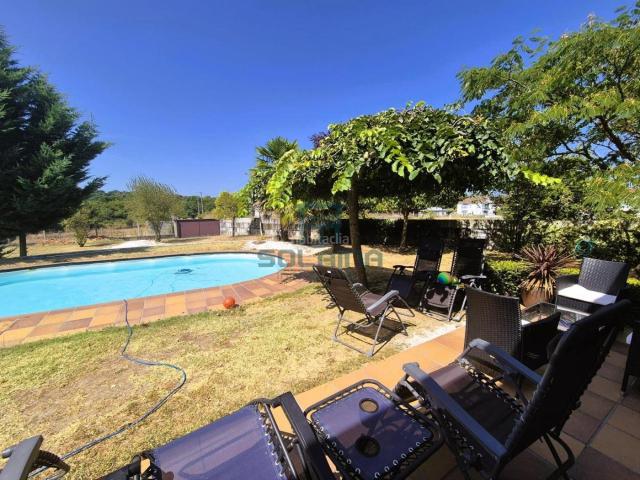 Villa en venta en O Pereiro De Aguiar, O Pereiro de Alén