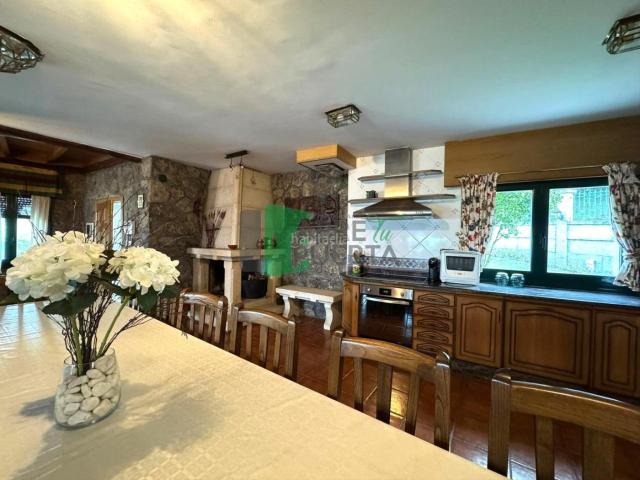 Villa en venta en O Pereiro De Aguiar, O Pereiro de Alén