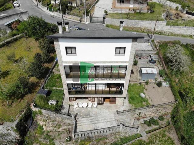 Villa en venta en O Pereiro De Aguiar, O Pereiro de Alén