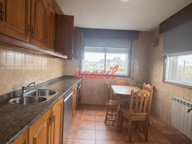 Chalet en venta en Prexigueiró, Ourense