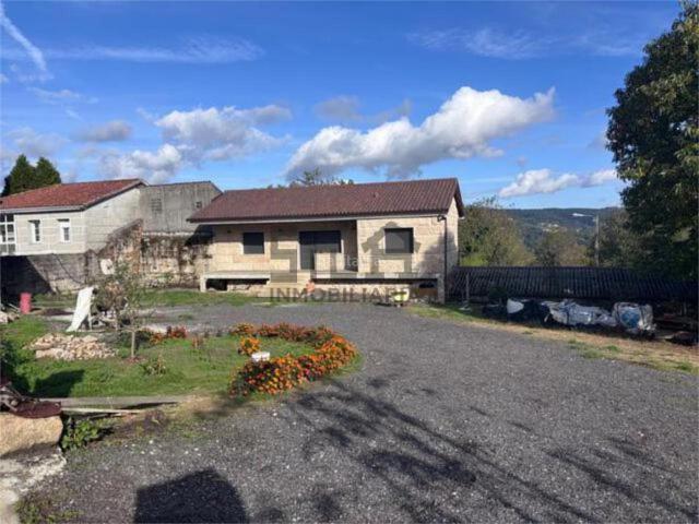 Chalet en venta en A Peroxa, Ourense