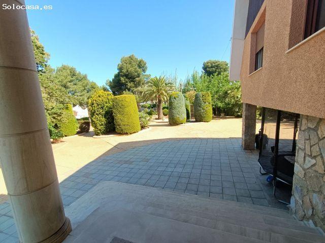 Casa en venta en el Vinalopó Mitjà / El Vinalopó Medio, Valencia