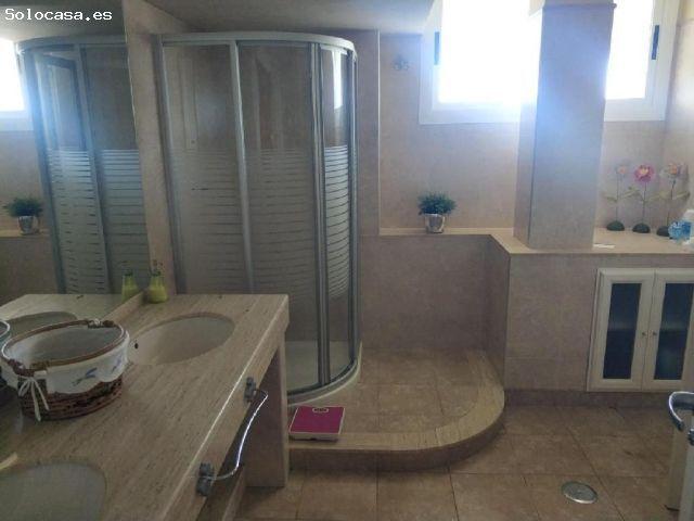 Casa en venta en el Vinalopó Mitjà / El Vinalopó Medio, Valencia