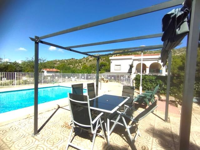 Chalet en venta en el Vinalopó Mitjà / El Vinalopó Medio, Valencia