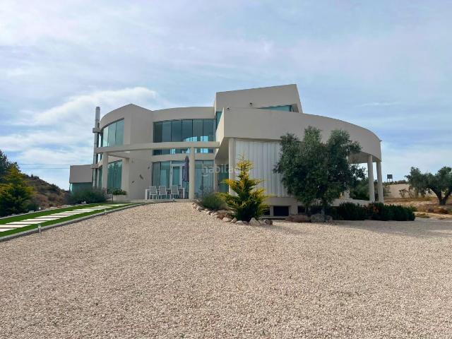 Chalet en venta en el Vinalopó Mitjà / El Vinalopó Medio, Valencia