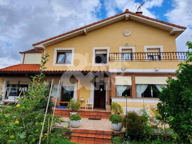 Chalet en venta en Peñacastillo, Santander