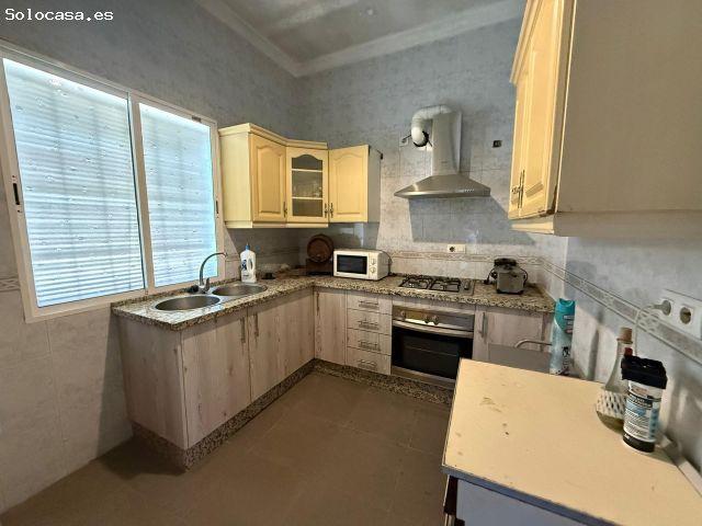 Casa en venta en Pilas, Andalucía