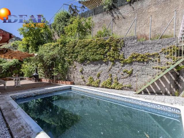 Chalet en venta en Comarca de la Vega de Granada, Andalucía