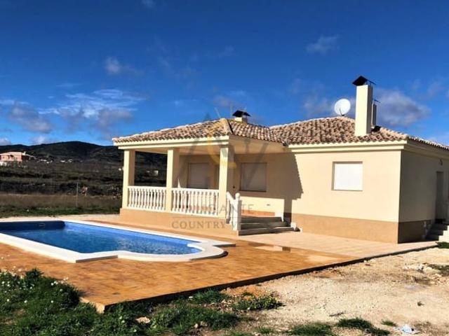 Chalet en venta en el Vinalopó Mitjà / El Vinalopó Medio, Valencia
