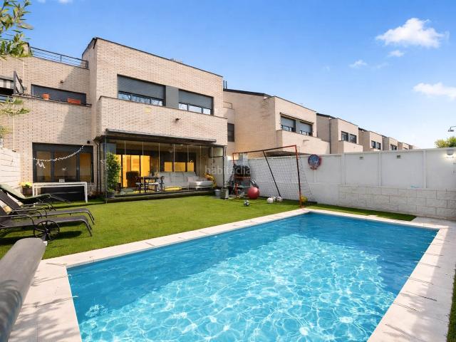 Chalet en venta en Parque Europa, Pinto