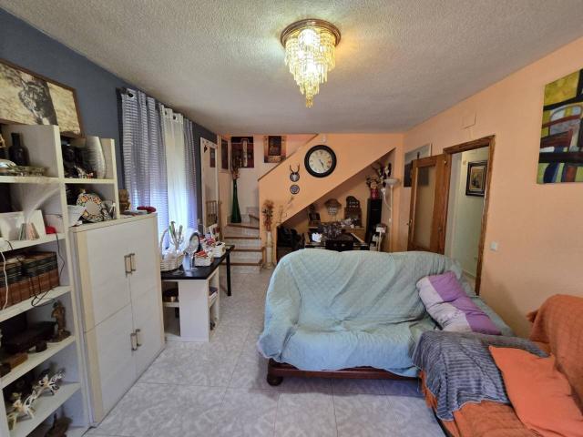 Chalet en venta en Las Suertes, Pioz